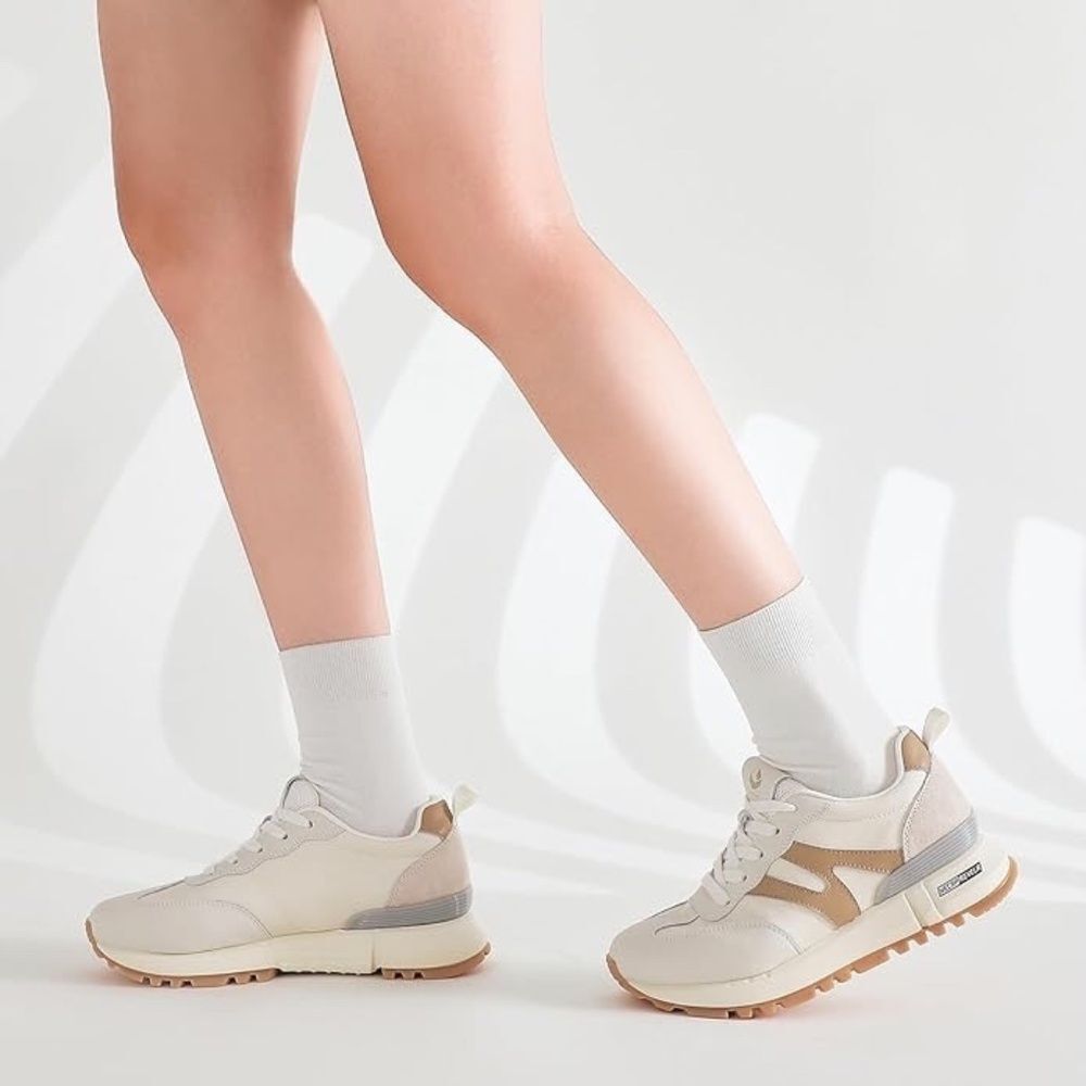 NEW Somiliss Sneakers Beige Genuine Leather Suede Size EU 39 (US 8-8.5)
